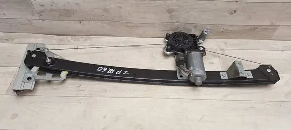 Volvo XC90 Rear door window regulator with motor 119970XXX