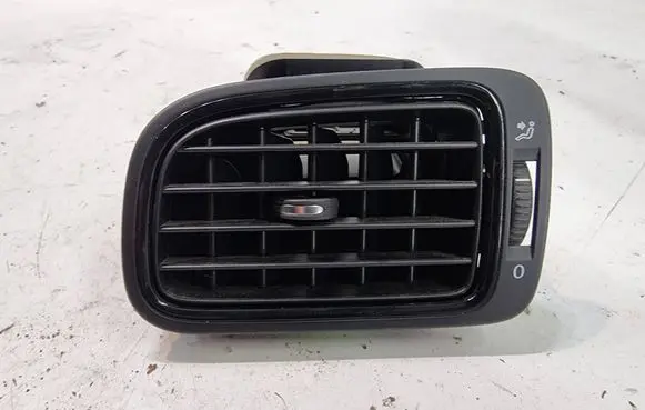 Volkswagen Polo V 6R Dashboard side air vent grill/cover trim 6R0819703 18011073