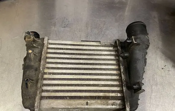 Audi A4 S4 B6 8E 8H Intercooler radiator 8E0145806C