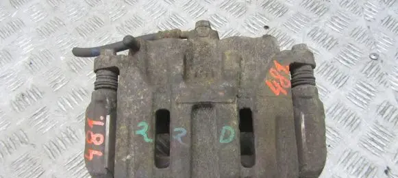Honda CR-V Front brake caliper