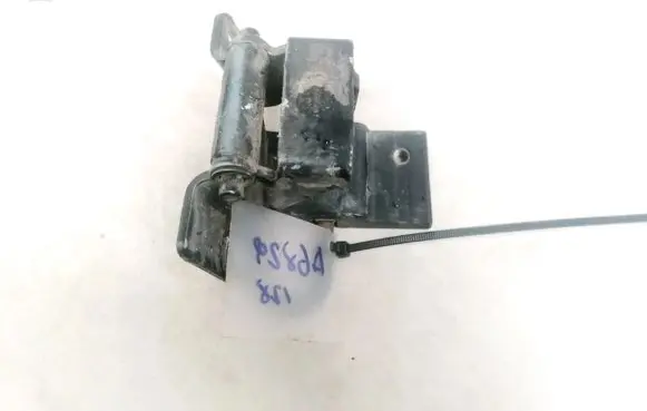 Audi A4 S4 B5 8D Rear door lower hinge 4A0833412A