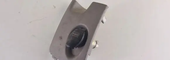 Mitsubishi L200 12 V Socket (rear) MN173080