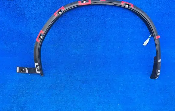 BMW X3 G01 Front arch trim 8064822
