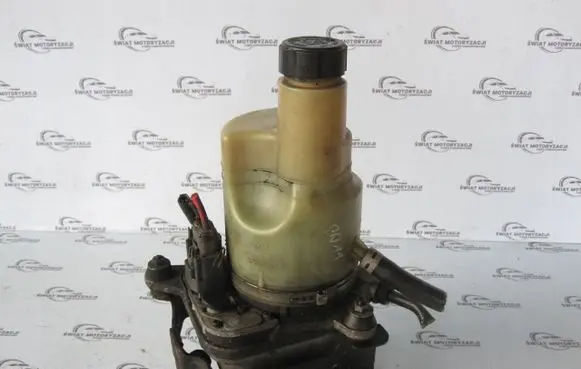 Volvo V50 Power steering pump 5N513K514CC