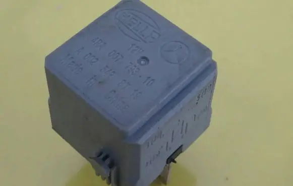 Mercedes-Benz E W211 Other relay A0025422619