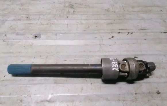 Volkswagen PASSAT B5 Steering column universal joint