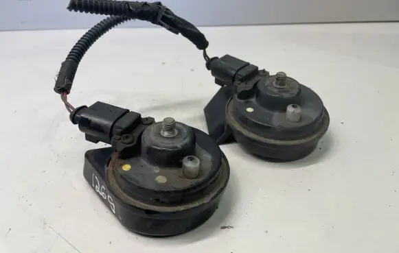 Audi A6 C7 Horn signal