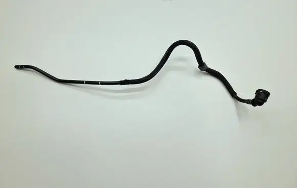 BMW M5 F90 Oil cooling pipe 7856748 17127856748