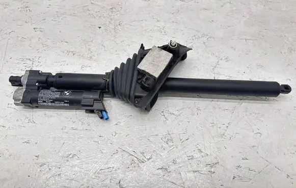 BMW 4 F36 Gran coupe Tailgate/trunk strut/damper 7432375