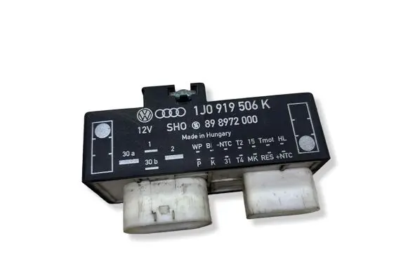 Volkswagen Golf IV Coolant fan relay 1J0919506K
