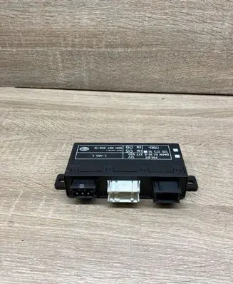 BMW 5 E39 Door control unit/module 61358377593 12037310