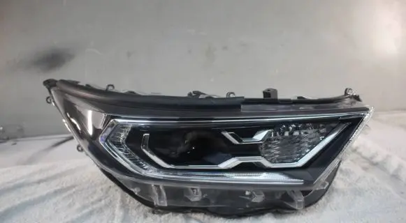 Toyota RAV 4 (XA50) Headlight/headlamp