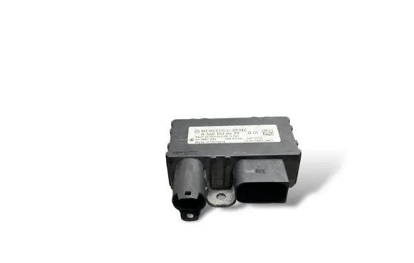 Mercedes-Benz A W169 Glow plug pre-heat relay A6401530479Q 899087000 250620050411