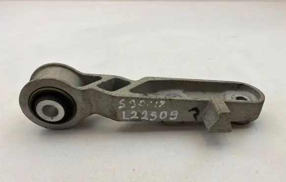 Volvo S90, V90 Gearbox mount 31359890