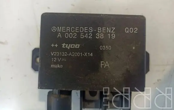 Mercedes-Benz E W211 Charging relay A0025423819 0350 V23132A2001X14