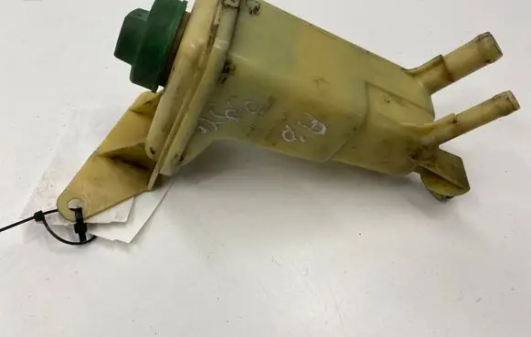 Audi A6 S6 C5 4B Power steering fluid tank/reservoir 8D0422373C