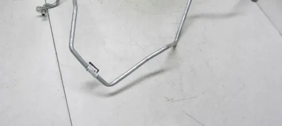 Renault Trafic III (X82) Air conditioning (A/C) pipe/hose 924717645R
