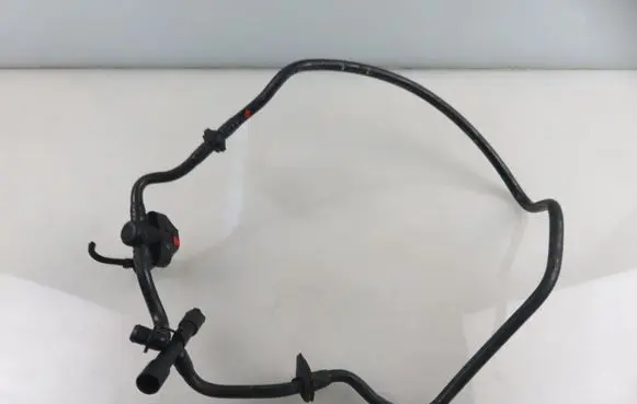 Audi Q7 4L Vacuum line/pipe/hose 7L8611932H