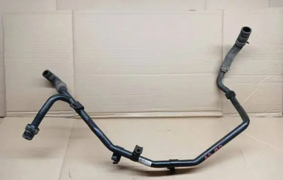 Audi A4 S4 B9 Engine coolant pipe/hose 04L122157AQ 20151008