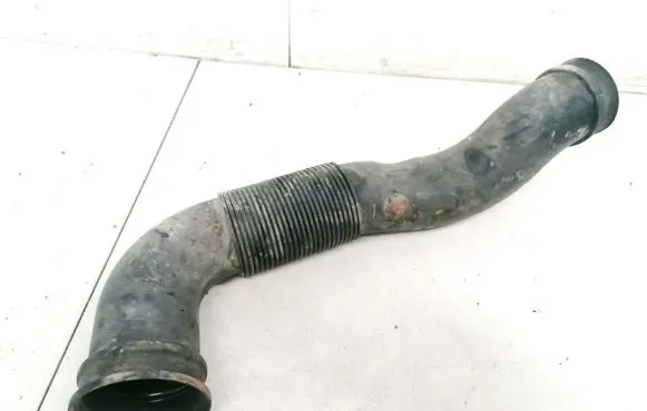 Opel Astra H Air intake hose/pipe 55559548 551020308