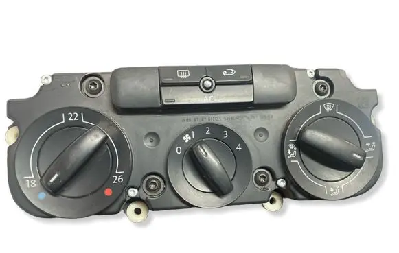 Volkswagen PASSAT B6 Climate control unit 3C2820045A