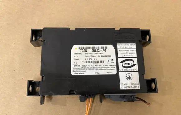 Jaguar XF X250 Bluetooth control unit module 7G9N10D893AG
