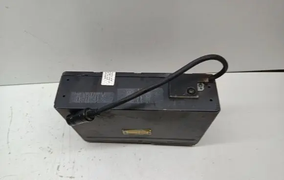 Audi A6 S6 C5 4B CD/DVD changer FA05735