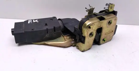 Mitsubishi Space Star Front door lock