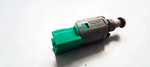 Brake pedal sensor switch