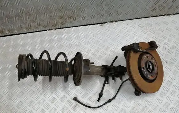Peugeot 208 Front wheel hub spindle knuckle 9824116780