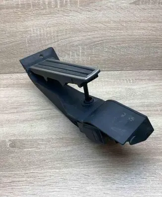 BMW X3 E83 Accelerator throttle pedal 6786287 25916010