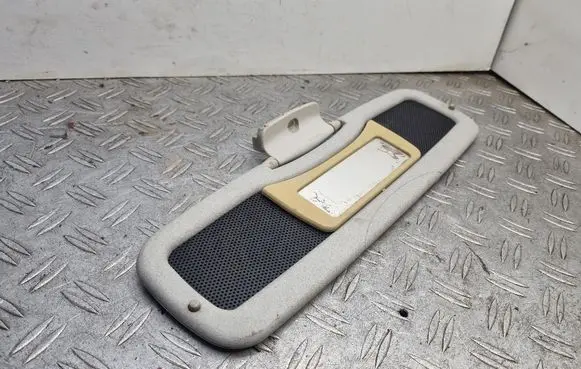 Sun visor