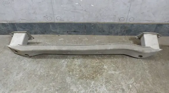 Opel Astra K Rear bumper cross member 39193222