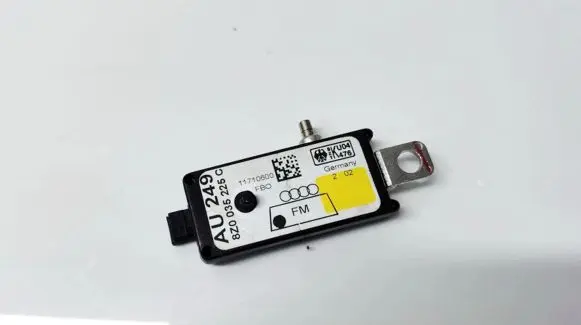 Audi A2 Antenna control unit 8Z0035225C