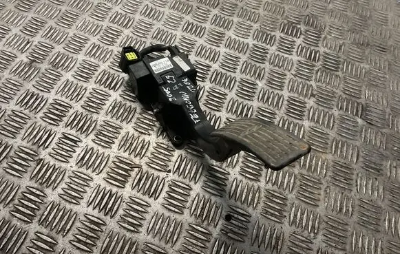 Hyundai Terracan Brake pedal 