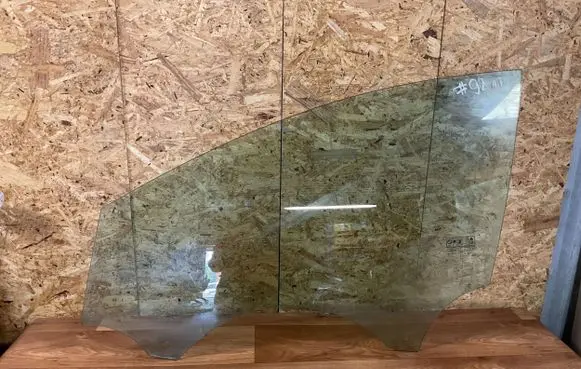 Ford Mondeo MK IV Front door window glass four-door 43R000677 7S71A21411A