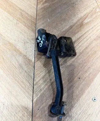 Mercedes-Benz GL X164 Air suspension front height level sensor A0105427717