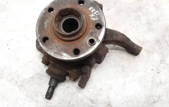 Volkswagen Transporter - Caravelle T4 Front wheel hub spindle knuckle 