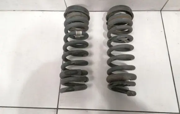 BMW 3 F30 F35 F31 Rear coil spring 33537857311