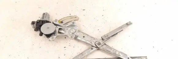 Mercedes-Benz X-class W470 Rear window lifting mechanism without motor 4707206000 4709062000