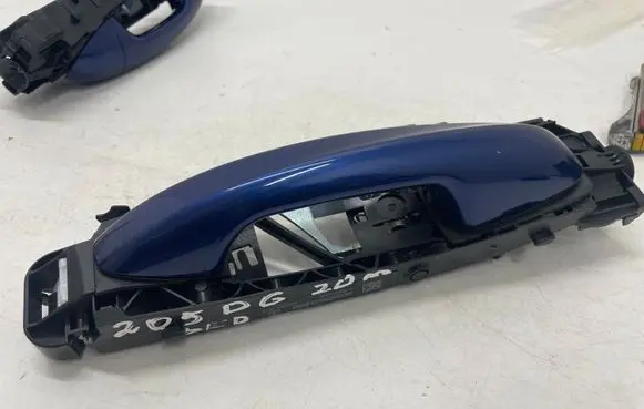 Mercedes-Benz C W205 Rear door exterior handle A0997601800
