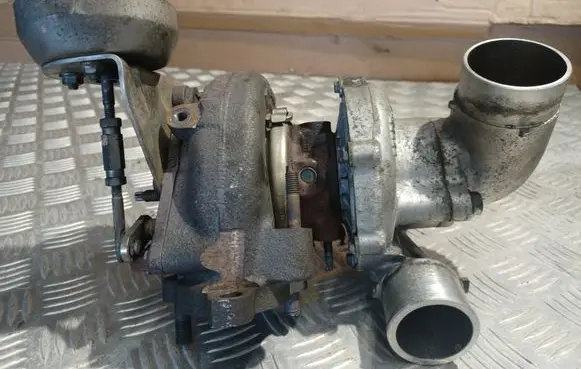 Toyota Auris 150 Turbo 172010R022