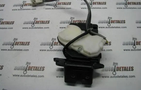 Toyota Avensis Verso Tailgate/trunk/boot lock/catch/latch