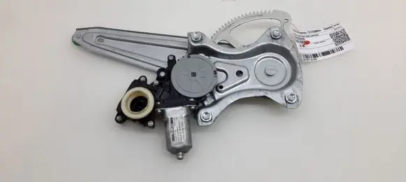 Toyota Avensis T270 Rear window lifting mechanism without motor 8570202020
