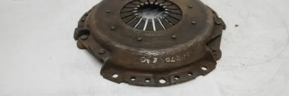 BMW 3 E30 Engine head 12261401