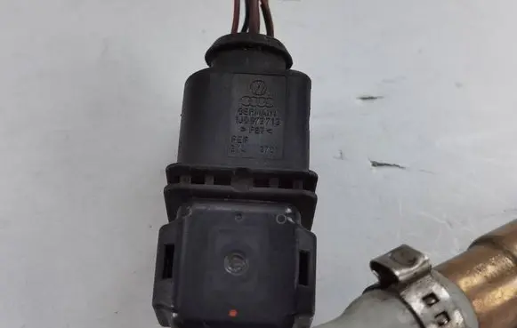 Volkswagen Transporter - Caravelle T6 Lambda probe sensor 03L906262 884171 0281004083