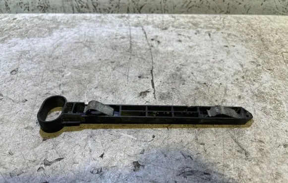 Volvo S60 Headlight/headlamp mounting bracket 31294521 89093258