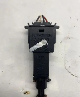 Volkswagen Sharan Brake pedal sensor switch 1J0945511A