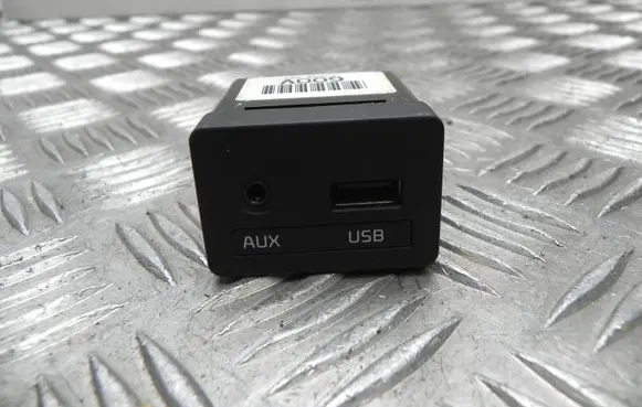 KIA Sorento EUR ISO radio connector 62015658 T9269