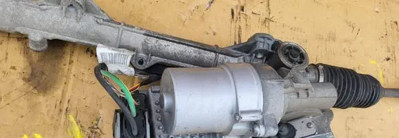 Peugeot 207 Steering rack 6820500110